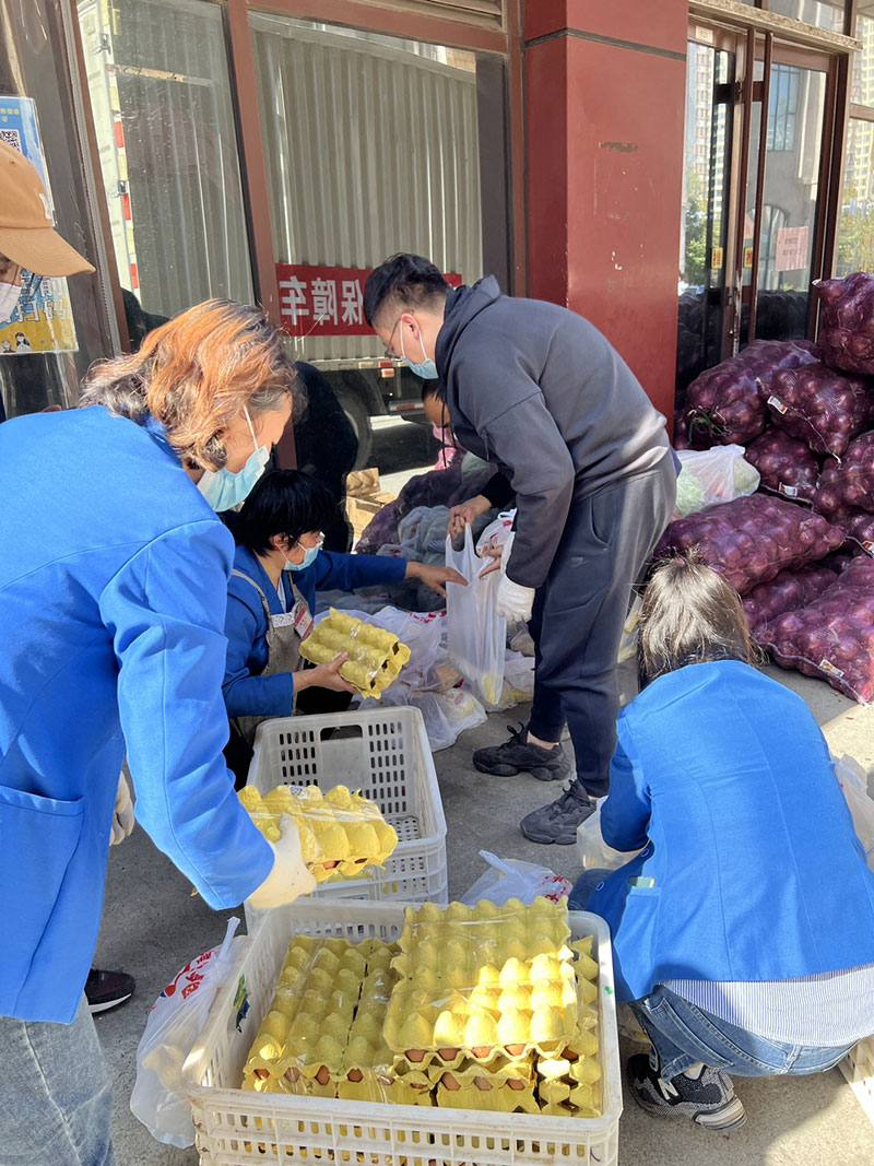 金沙9001cc以诚为本实业集团：心系“疫”线，，，，，全力保供